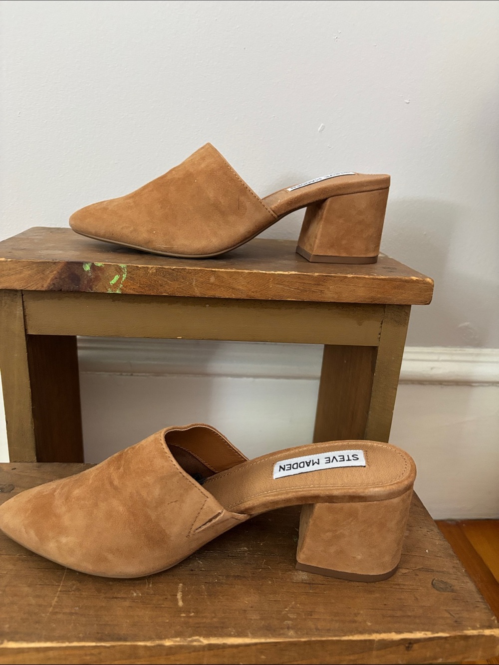 Steve Madden Camel Suede Slip-On Block Heel Mules - Picture 5 of 8